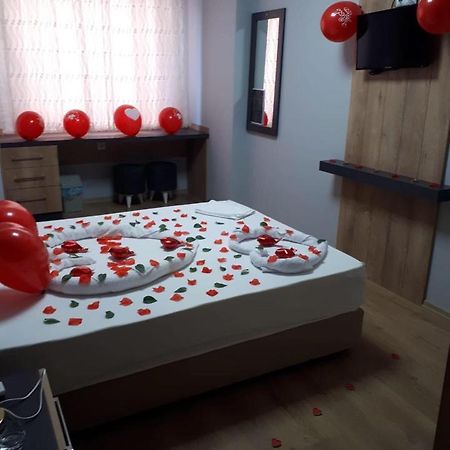 Esas Pansiyon Gemlik Bagian luar foto