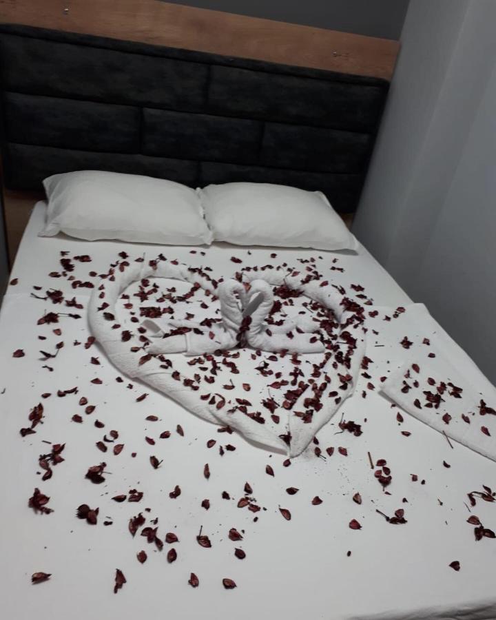 Esas Pansiyon Gemlik Bagian luar foto