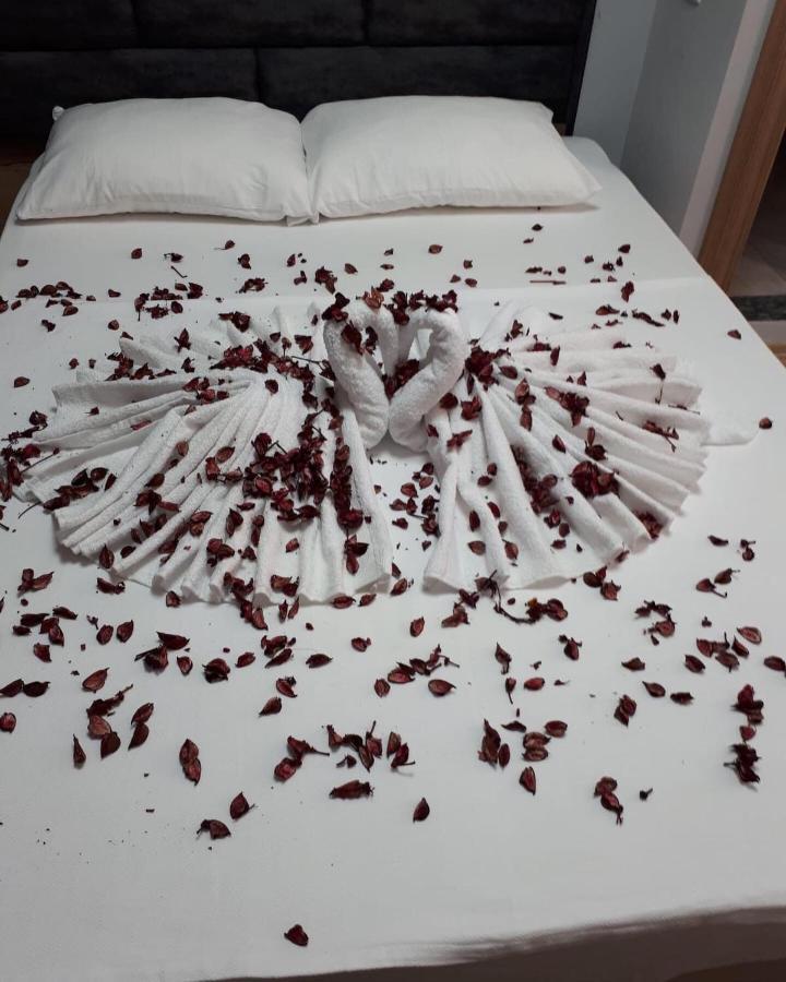 Esas Pansiyon Gemlik Bagian luar foto