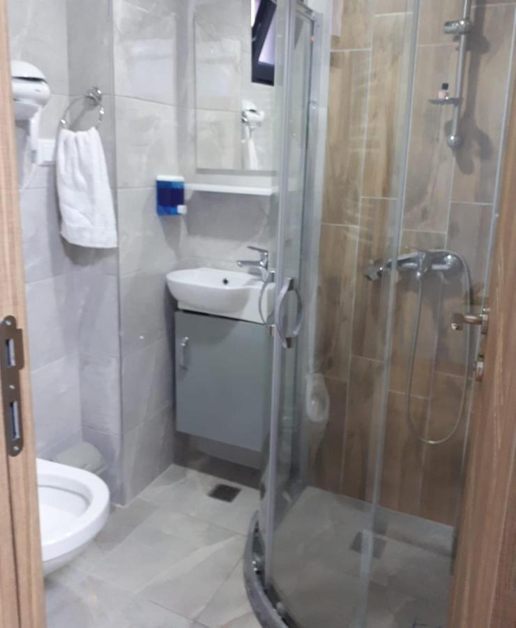 Esas Pansiyon Gemlik Bagian luar foto